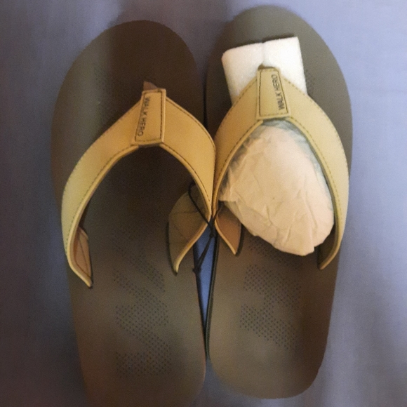 Reduce Nwot Men Sandals Flip Flop With 